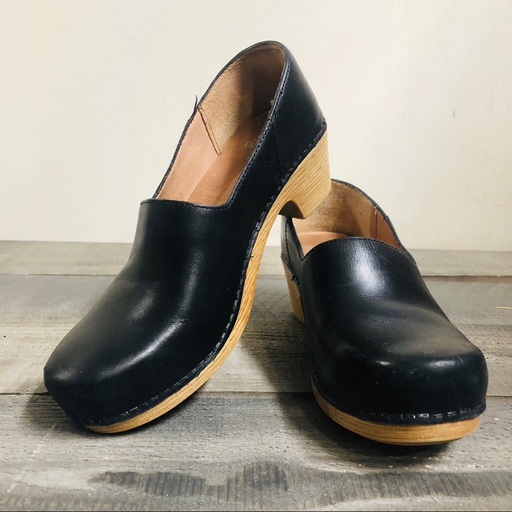 Dansko Women's Marisol Dress Pump